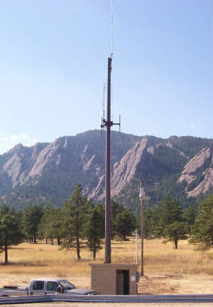 towers/bouldermonocroped.jpg